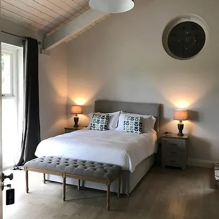 Luxurious Bellingham Castle Vila Castlebellingham